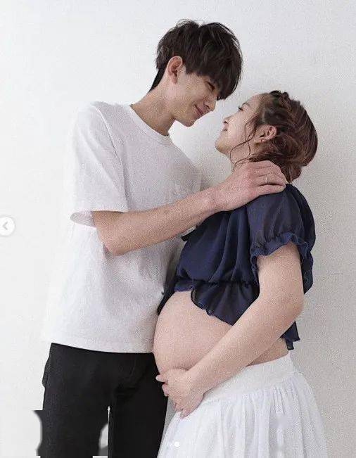 16岁结婚生子的日本高中生妈妈即将迎来第二胎