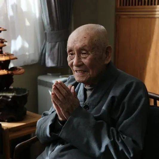 【素檀生活】别再迷信了!梦参老和尚这8句话令人醍醐灌顶!_菩萨_烧香拜佛_佛教