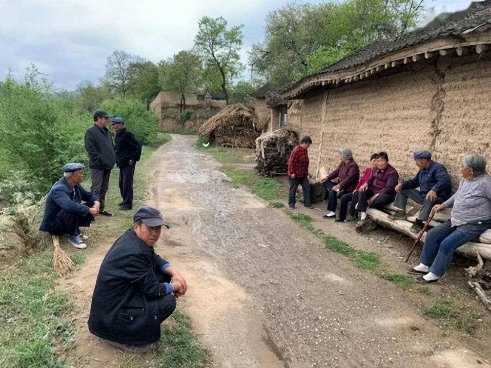 乡音乡情———农村生活的真实写照"宁可思念家乡一捻土,不恋他乡万两