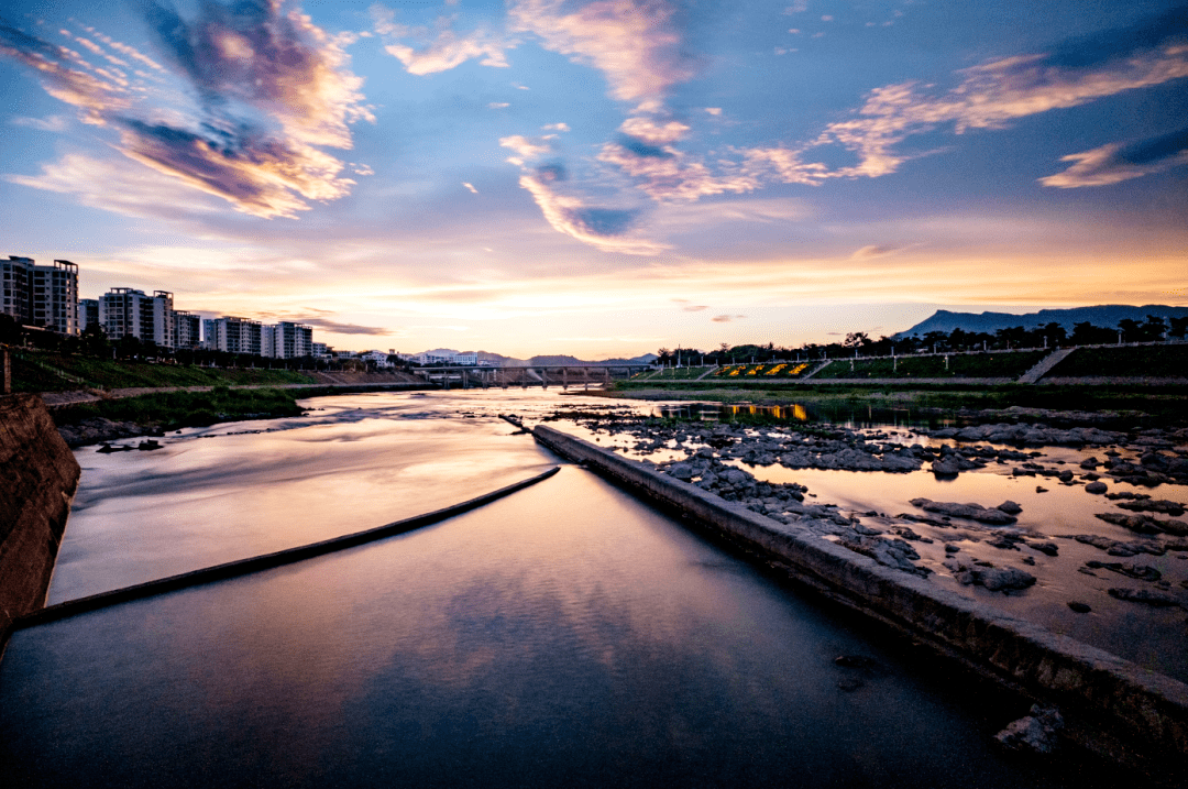 海南乐东,一座你来了就舍不得走的度假康养胜地!_旅游_三亚_发展