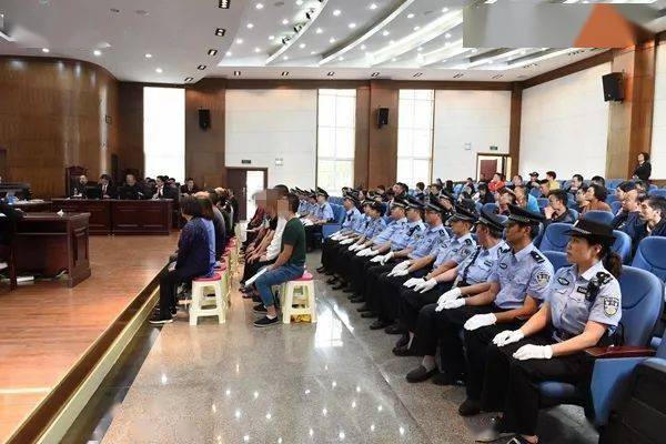 头条武汉一女子远赴云南曲靖见网恋男子不料落入了传销陷阱