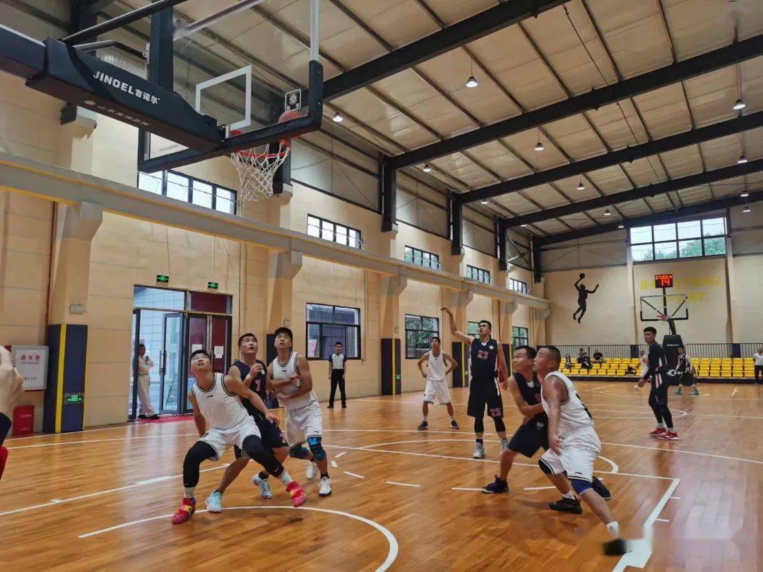 安顺监狱篮球队成功晋级"黔新杯"复赛_比赛_精神_省局