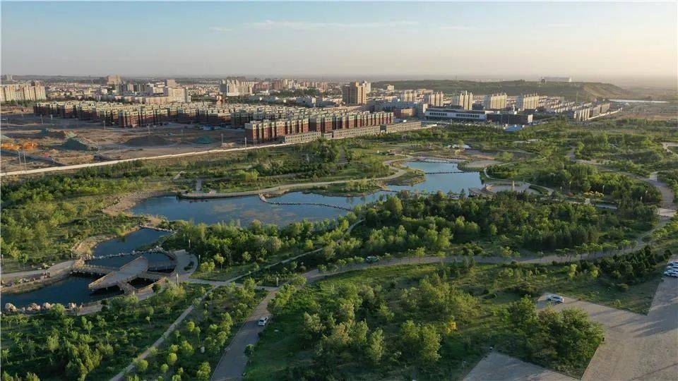 在巴彦浩特,有一种幸福叫出门见绿!_公园_面积_城市