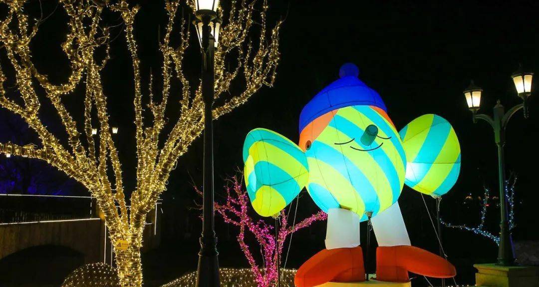 火遍全网的 #气膜装置# ,打造商业美陈新场景!