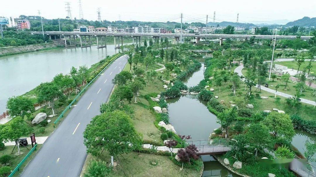 城市生态湖北通城县城区河道生态治理