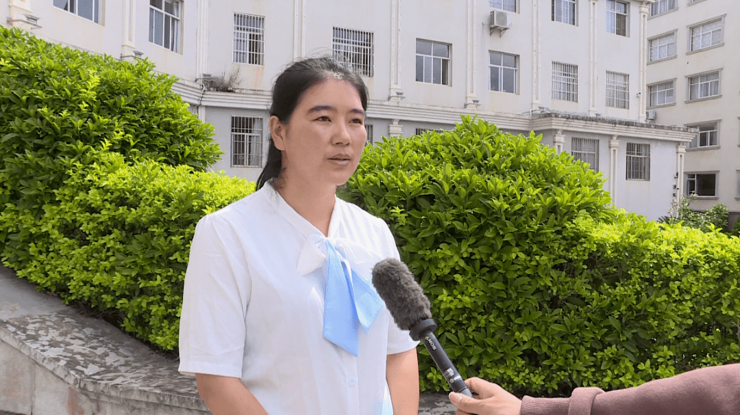 石屏县紧盯关键少数开展警示教育