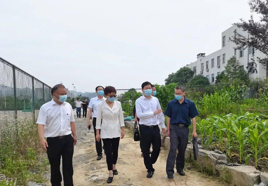 衢州学院党委书记图片