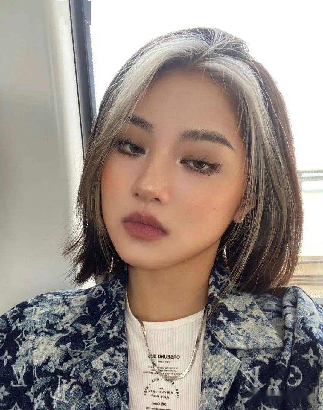 时尚标杆,"刘海染短发"._发型_中国_jfxxsp