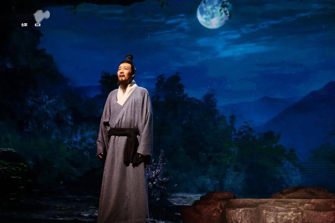 典籍里的父子情太感动了_父亲_徐霞客_李时珍