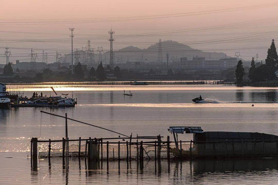 绍兴图说待开发的青甸湖