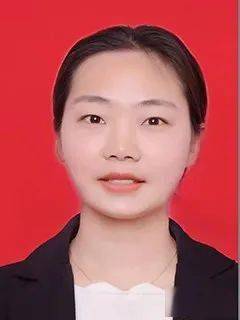 李银鹤,女,30岁,范县龙王庄镇龙王庄小学教师事迹关键词:坚守乡村教育