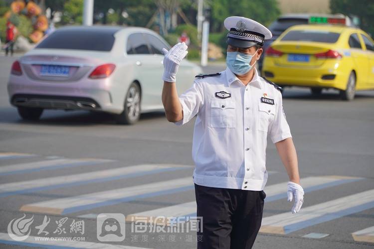 工作,自5月25日起枣庄市公安局交警支队组织机关警力下沉路面支援一线