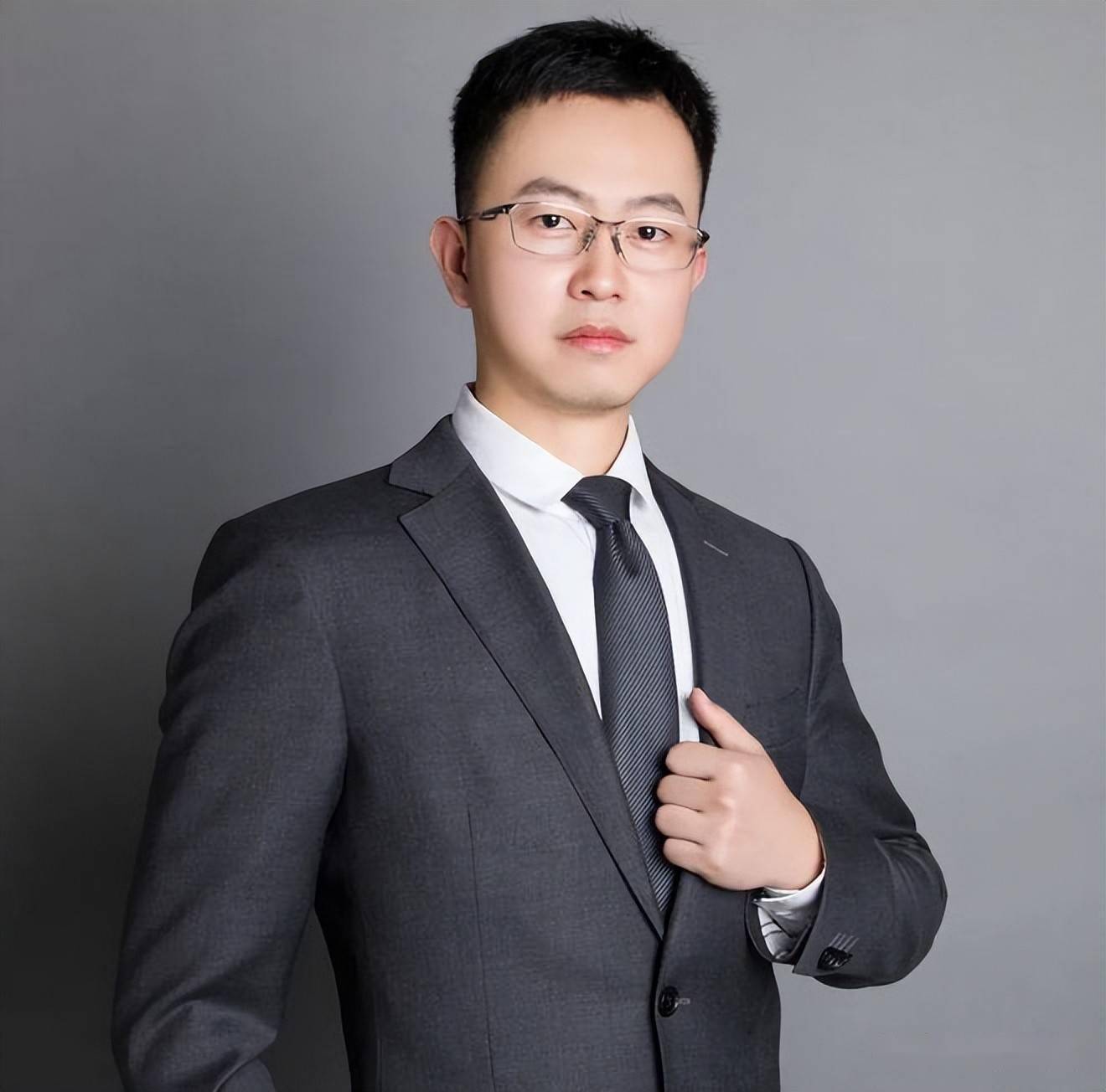 芙蓉律师事务所律师申杨受邀出席2022大健康产业品牌发展研讨会