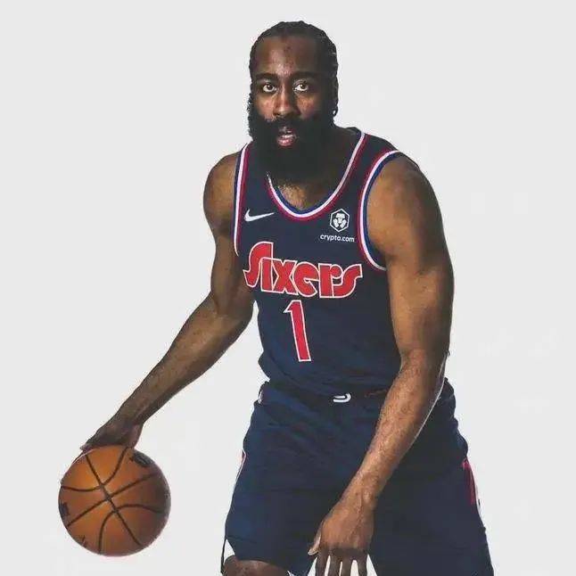 哈登转会太阳队开启职业生涯新篇章球迷期待值拉满