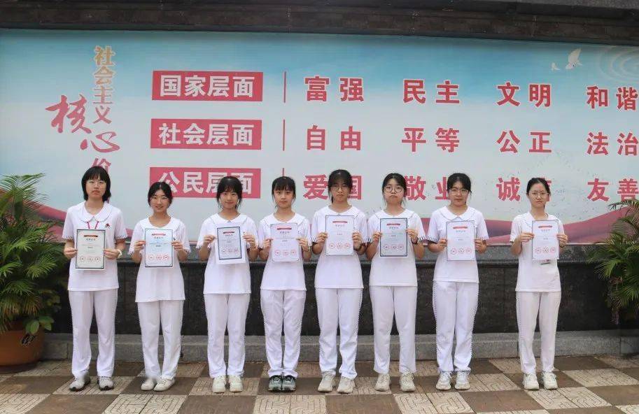 潮阳实验学校 传来喜报 指导 作文 大赛