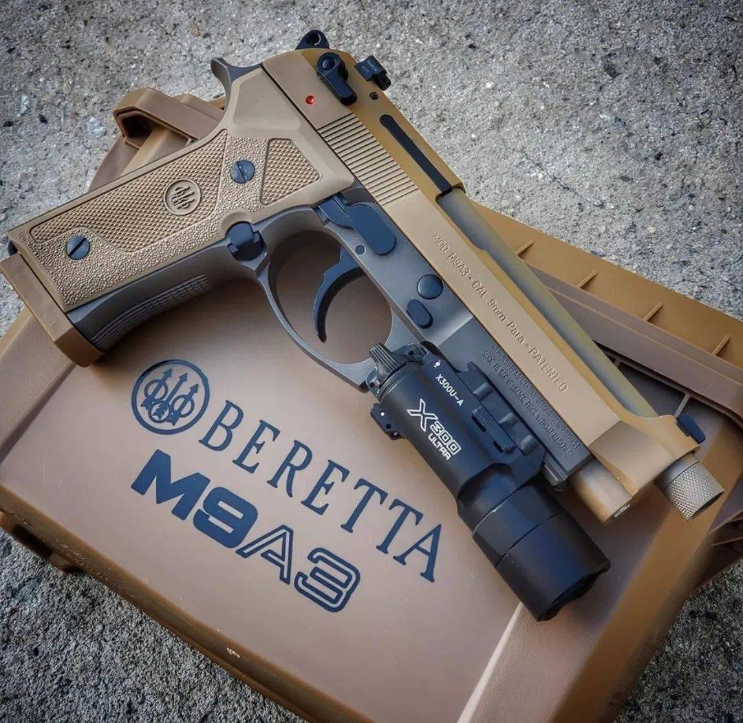 【擎天白玉柱 架海紫金梁】beretta家的枪械美图欣赏