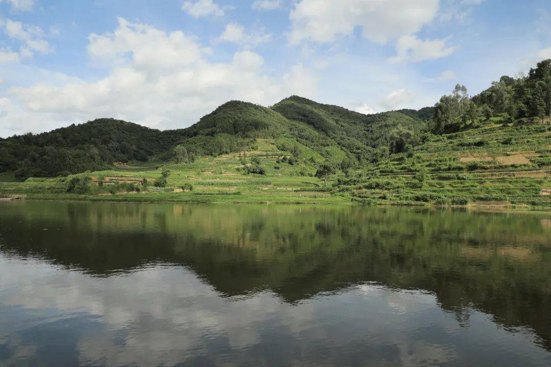 砚山旅游景点图片