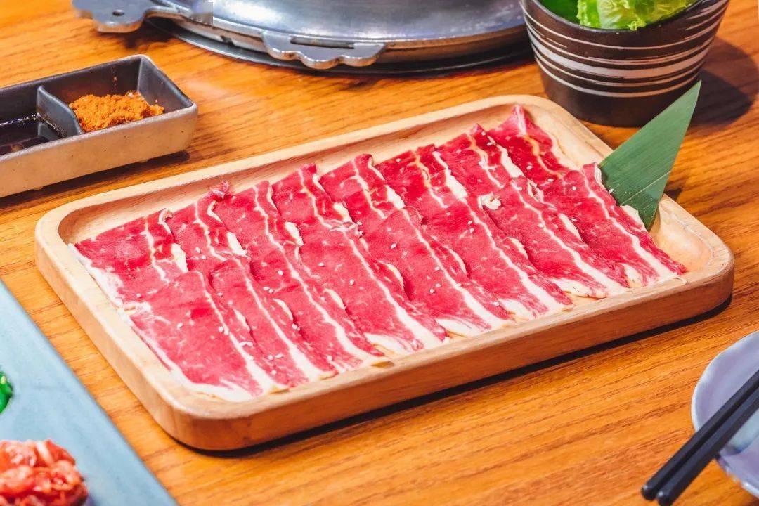 津石烤肉99元抢津石烤肉23人餐牛胸肉谷饲猪梅花肉香辣嫩牛肉五花排骨