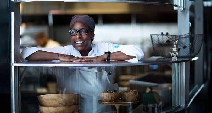 非裔主厨 mashama bailey 获选詹姆斯比尔德最佳主厨詹姆斯比尔德奖