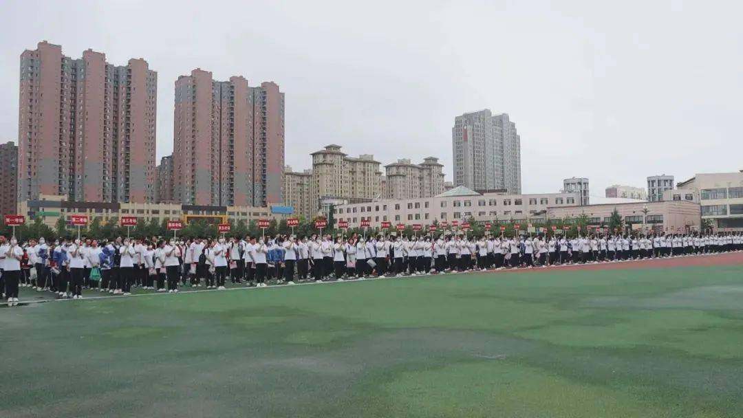 今天中考鲅鱼圈11802名考生加油