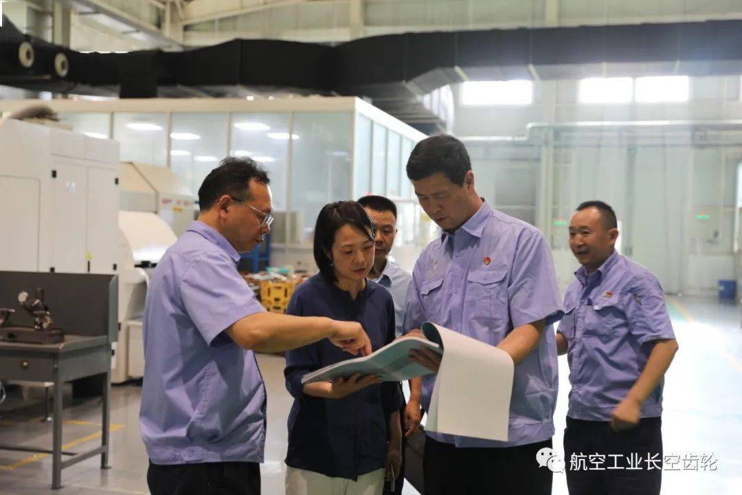 南郑区委副书记袁蕊到企业调研