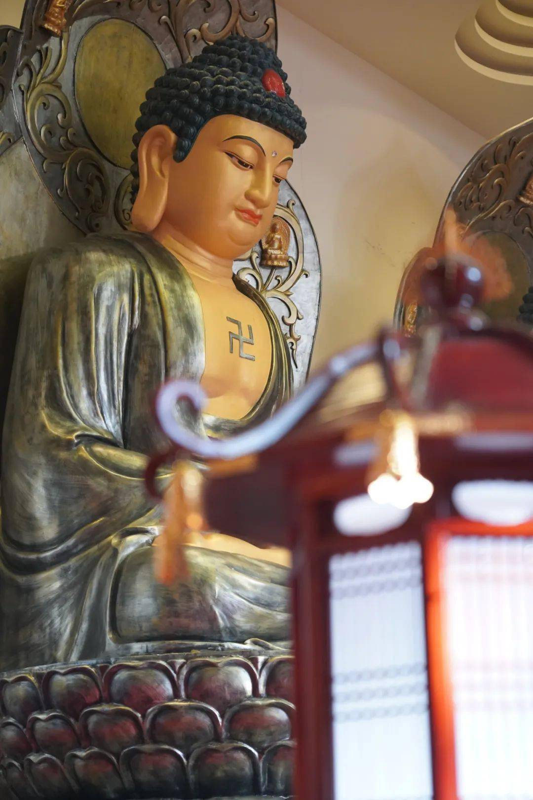 法门_众生_高举