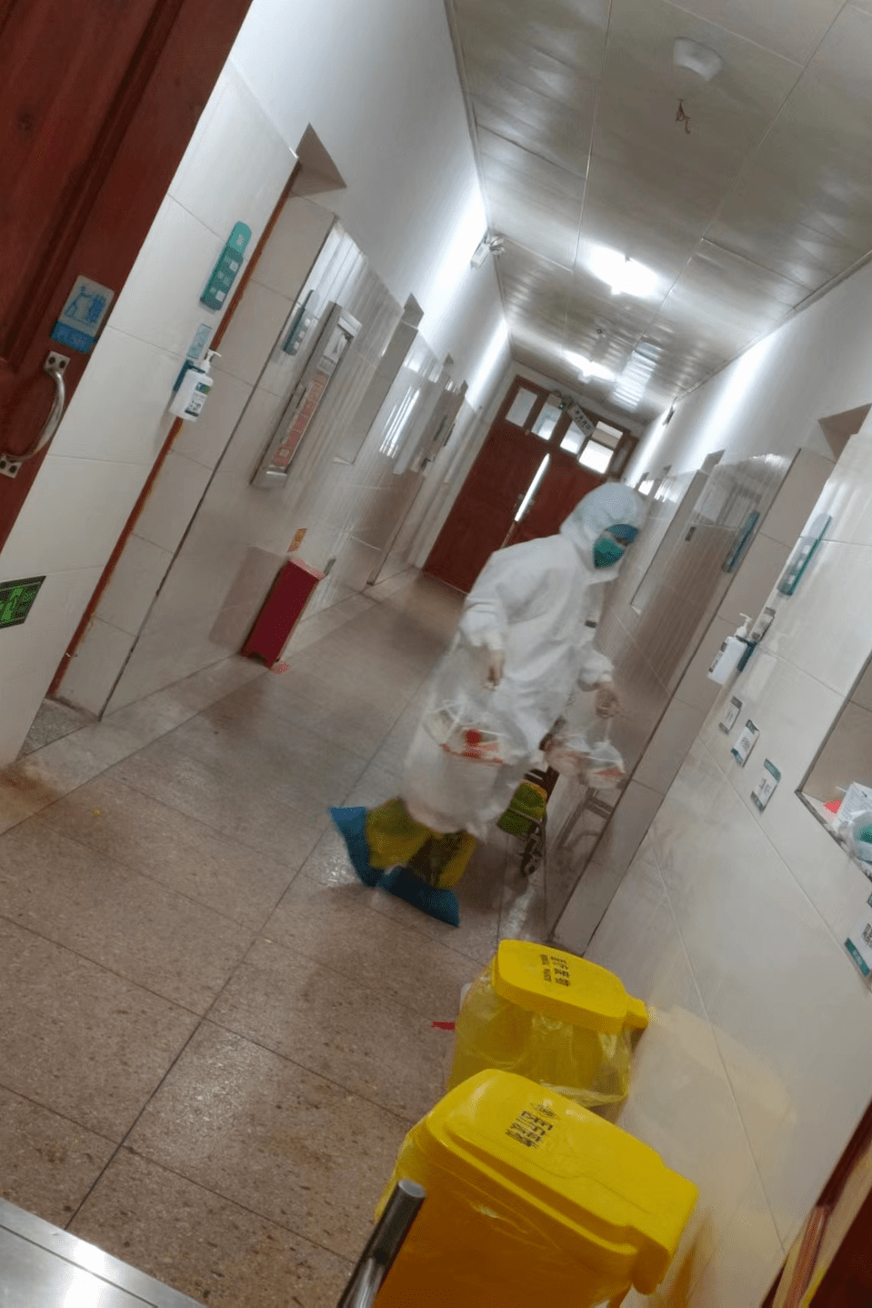 隔离不隔爱高安人民医院感染科隔离病房的战疫故事