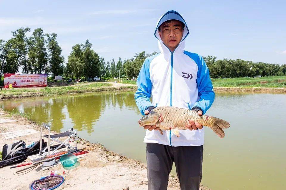 钓鱼比赛王者之战圆满落幕垂钓大王原来是他