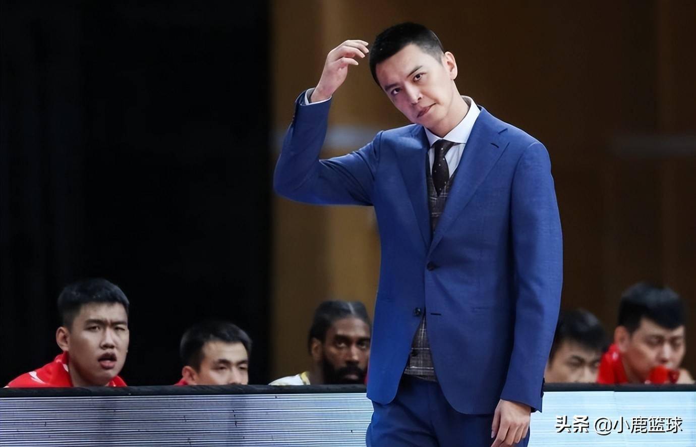 辽宁男篮酝酿大交易曝高诗岩顶薪重返山东杨鸣真没有亏待他