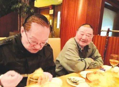 任何有倪匡的地方,就有有趣的故事