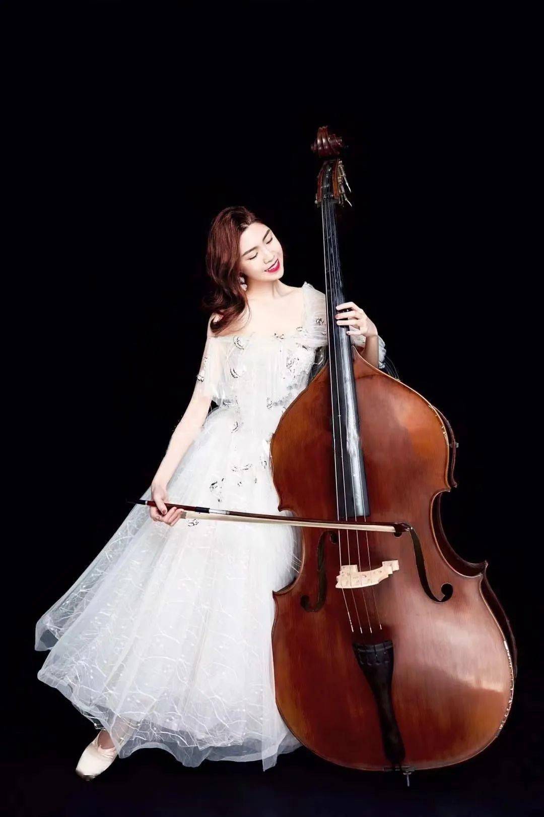 艺起前行云创排低音提琴六重奏g弦上的咏叹调