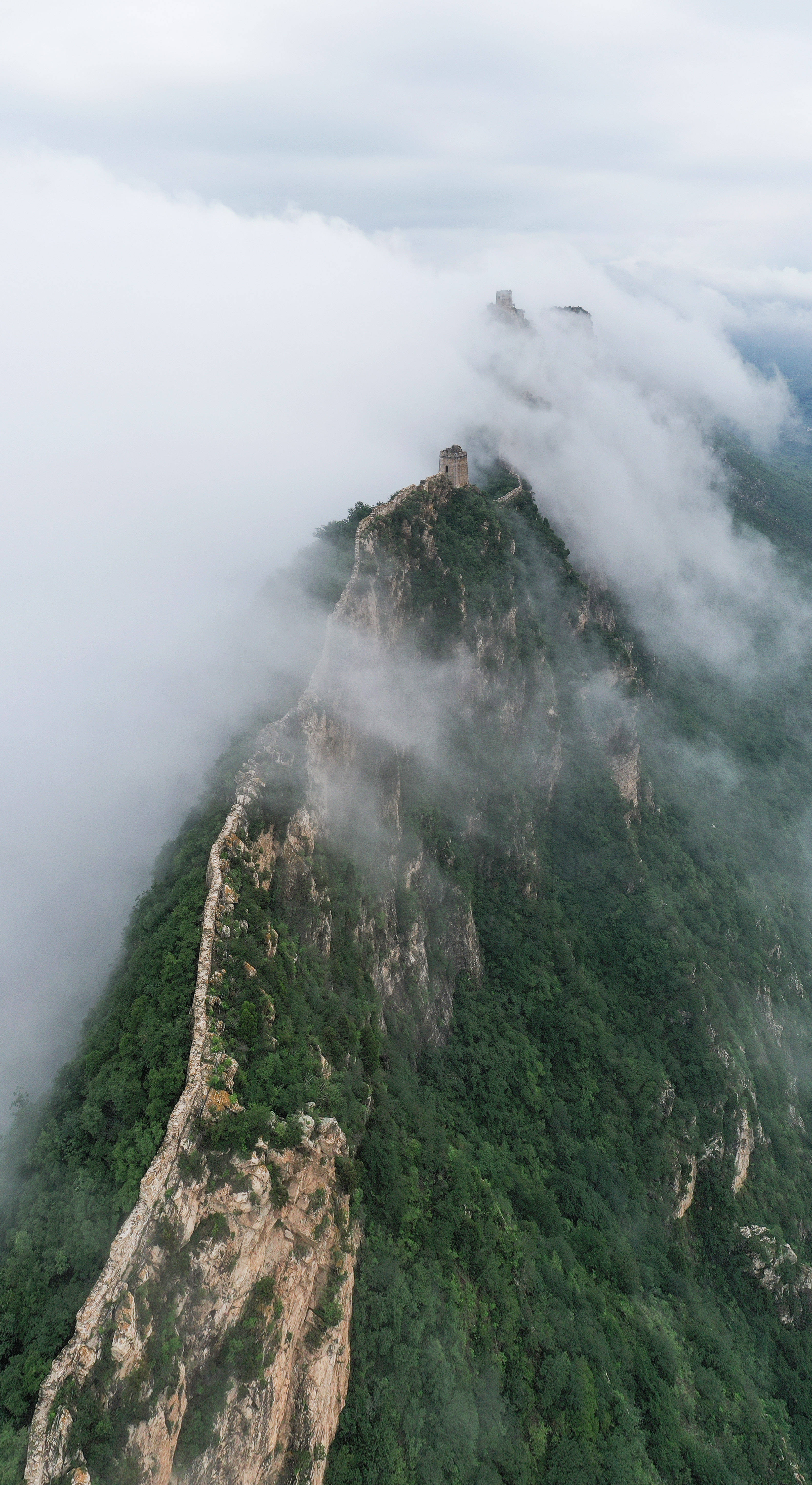 高清长城风景图片竖屏图片