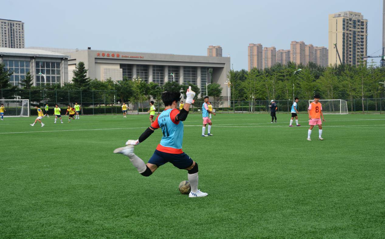 沈阳少儿足球培训（沈阳少儿足球俱乐部）《沈阳少儿足球俱乐部培训中心》