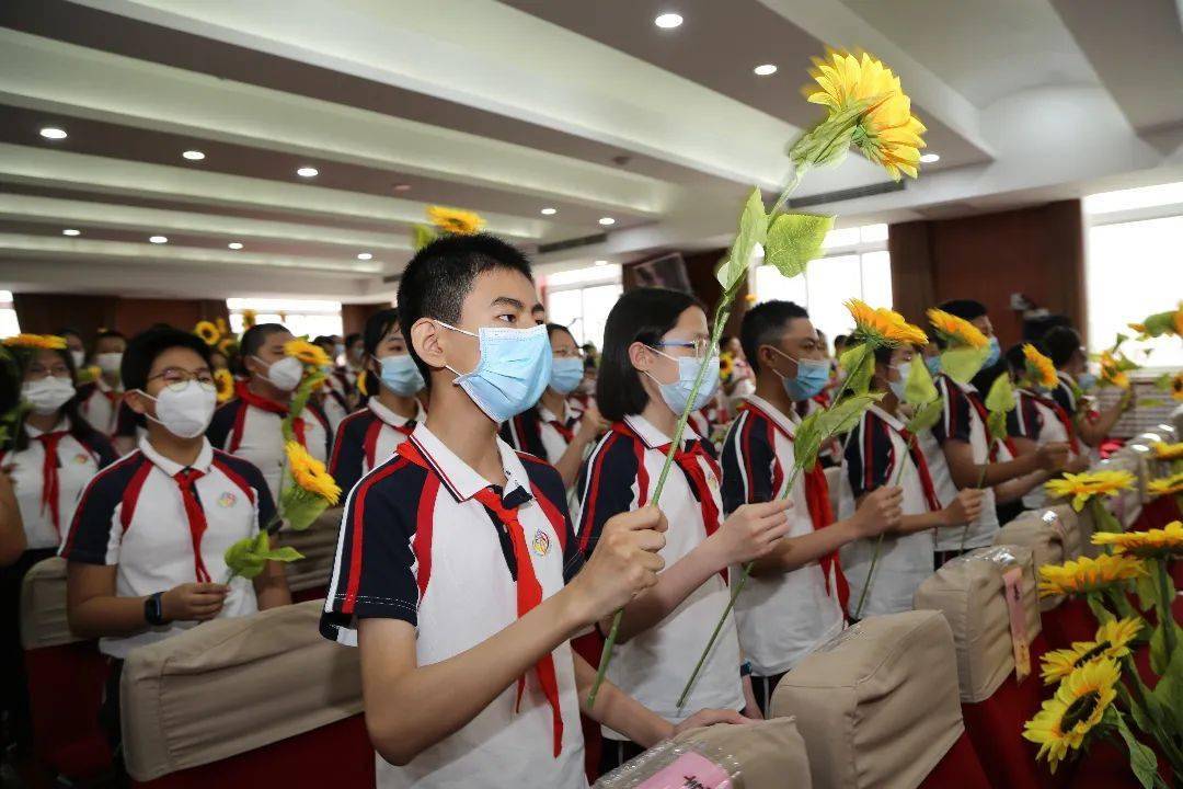 感恩成长扬帆远航109小学部六年级毕业典礼顺利举行