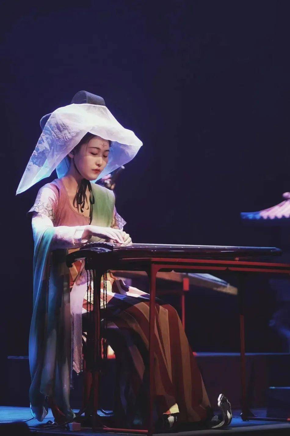 开票| 万物葱茏盛夏来,听一场《琴为何物》,沁人心脾~_独奏_唐彬_古琴