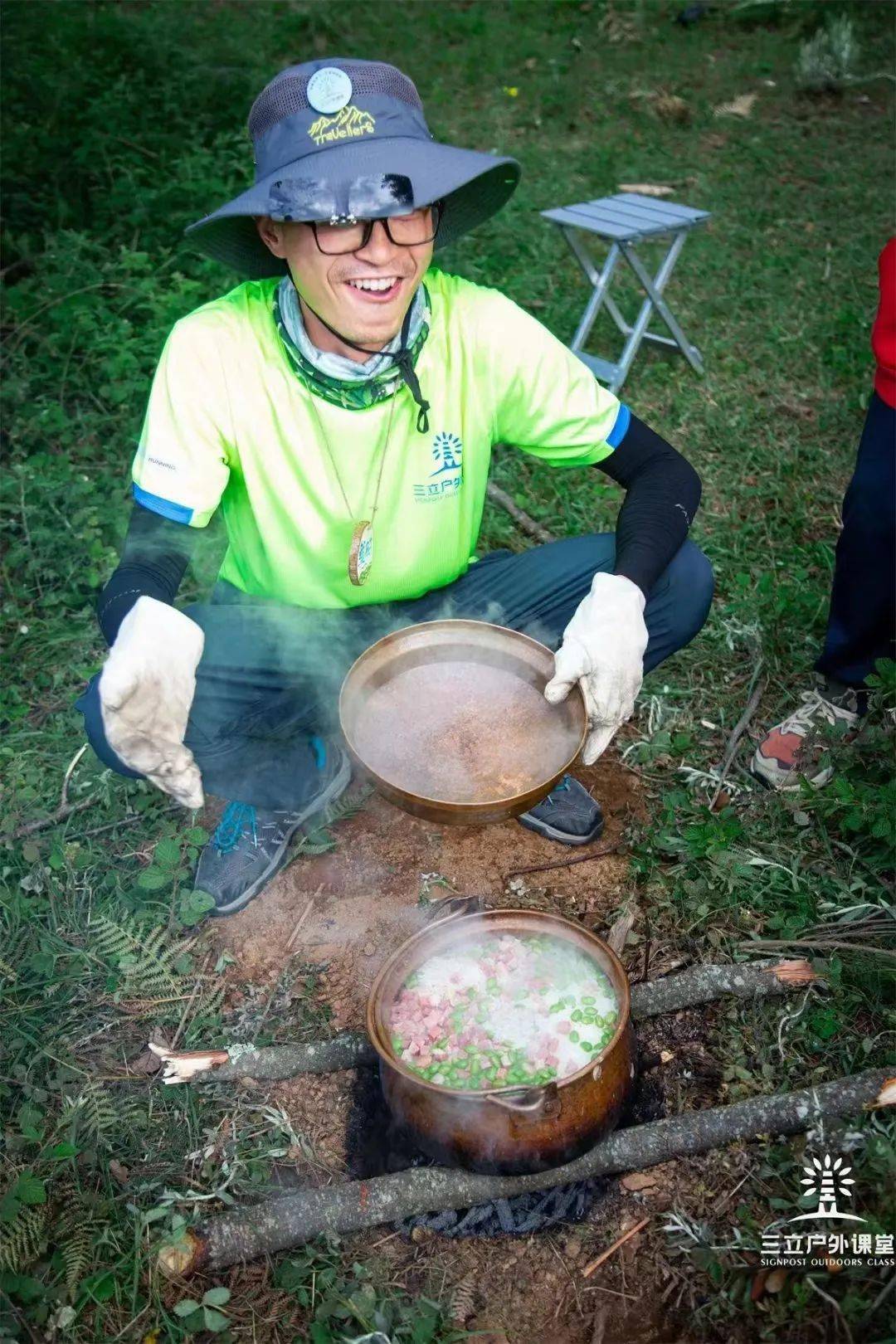打柴洗菜挖土灶自己动手丰衣足食