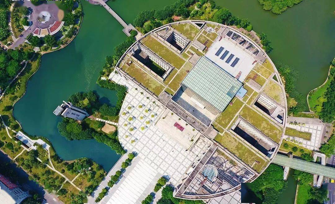 广大图书馆图来源于广州大学吧2014年卫斯理安学院