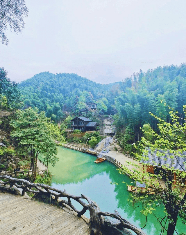 【潇湘晨报】今年暑假就去宝藏茶陵!