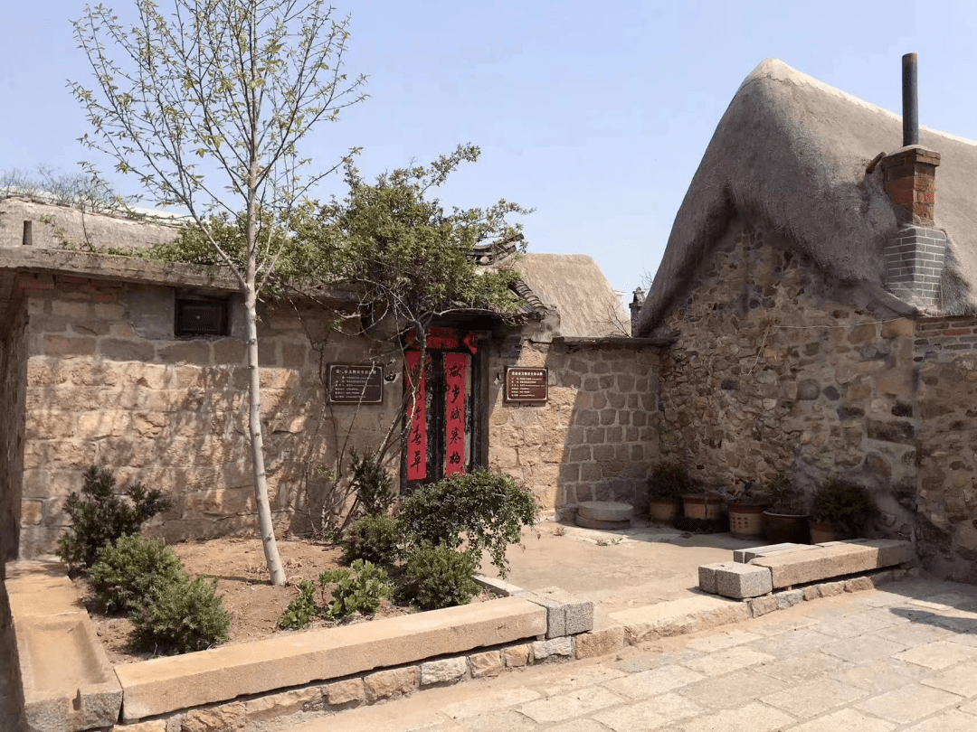 写生山海 | 水墨写意悠然居_草房_威海_俚岛镇