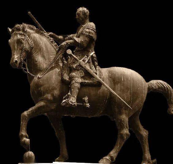 这个石膏刺客一下子戳到了我的心巴