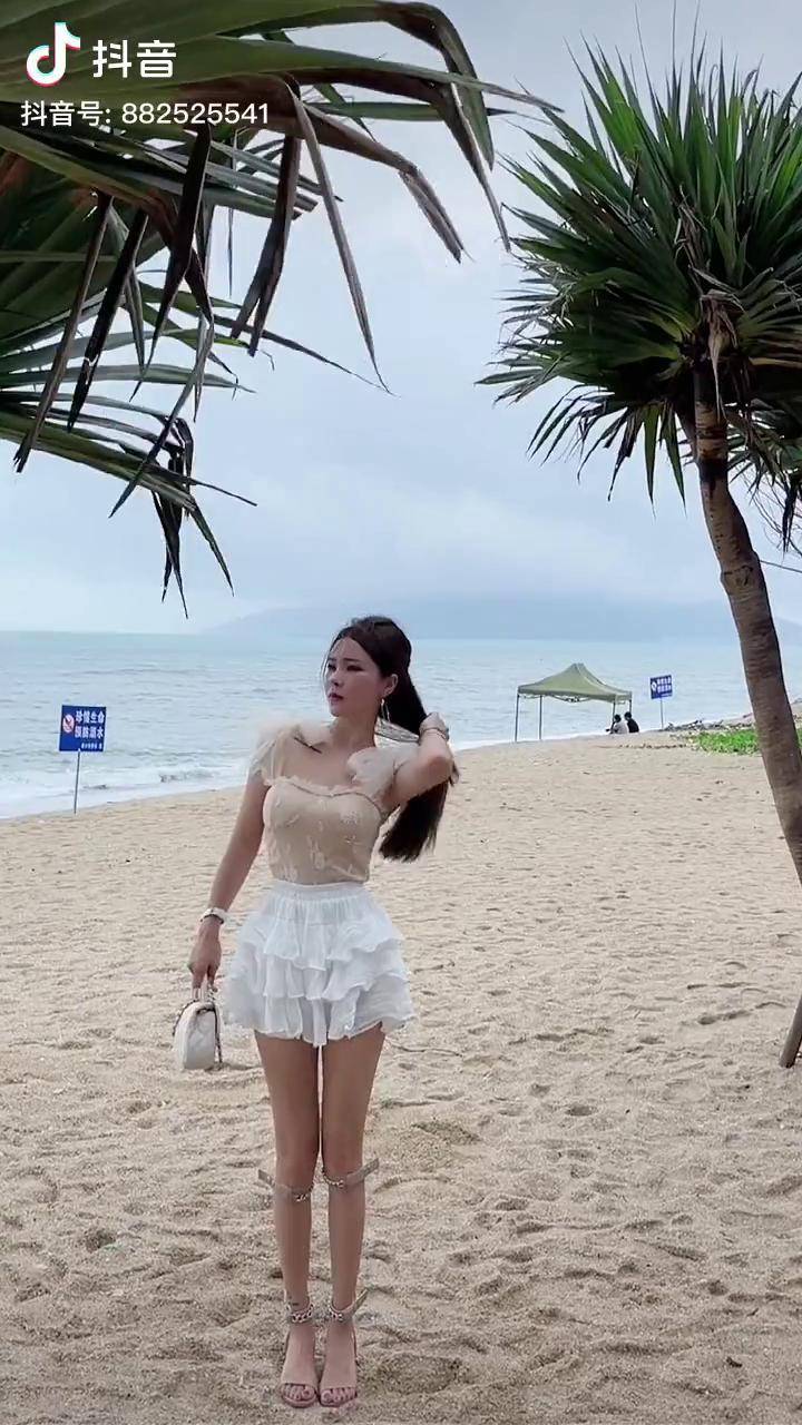 不出今日是江南美女小个子穿搭今日穿搭look辣妹穿出自己的风格做个很