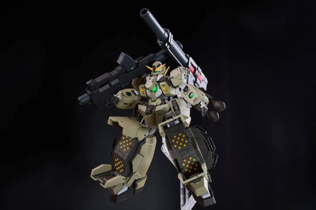 以德服人手搓装甲3d打印装备还原高达00p物理型德天使