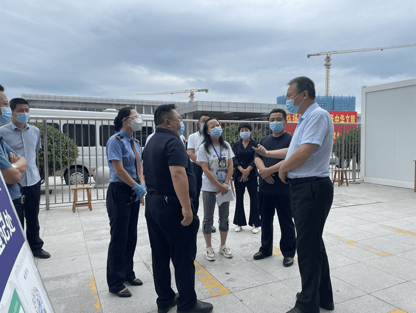 何晓斌督查麦积区疫情防控工作_天水市_核酸_道北街道