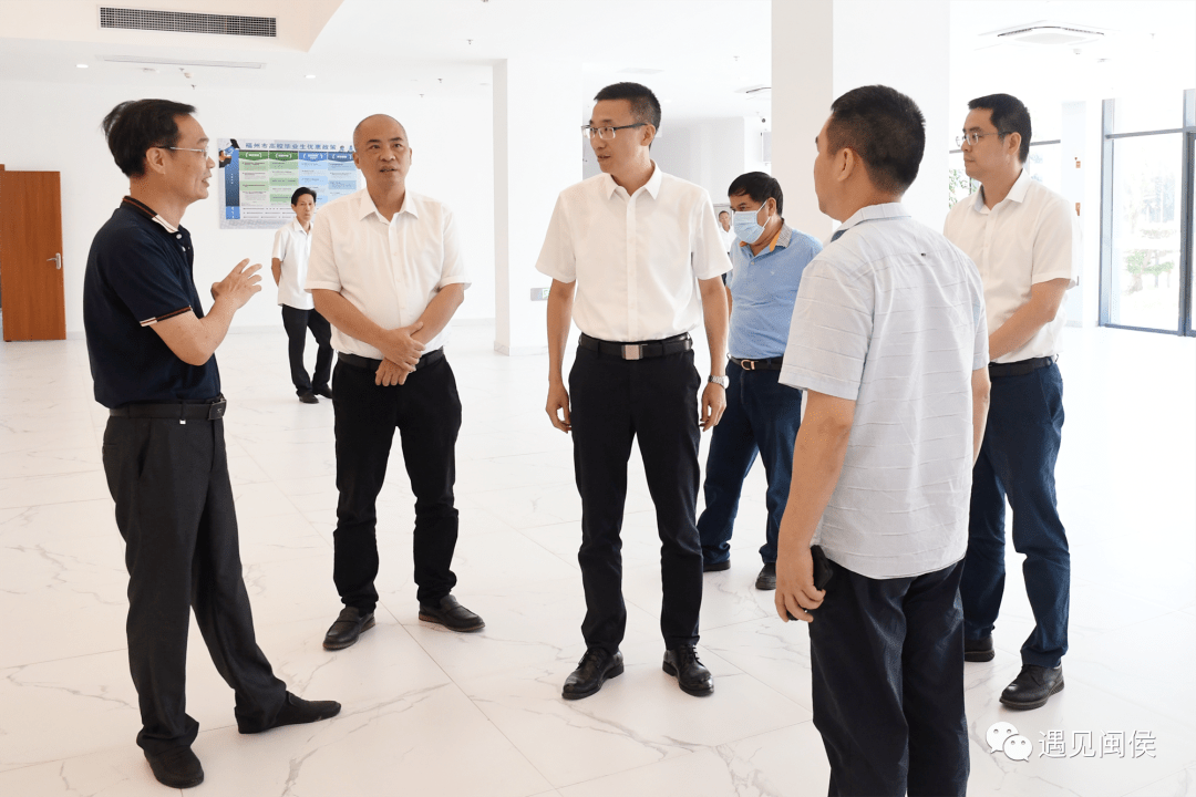 闽侯县委书记赵明正带领县直有关部门负责人赴上街镇调研"科教名城"