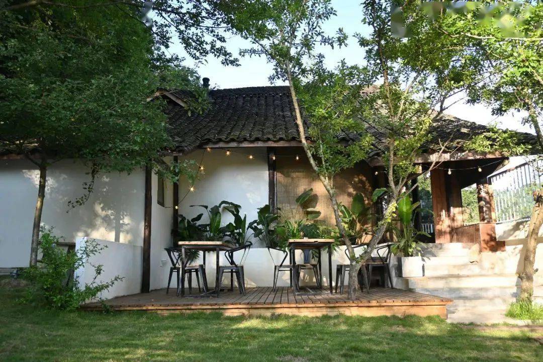 住进曾家山这8家高颜值避暑民宿独享夏日清凉