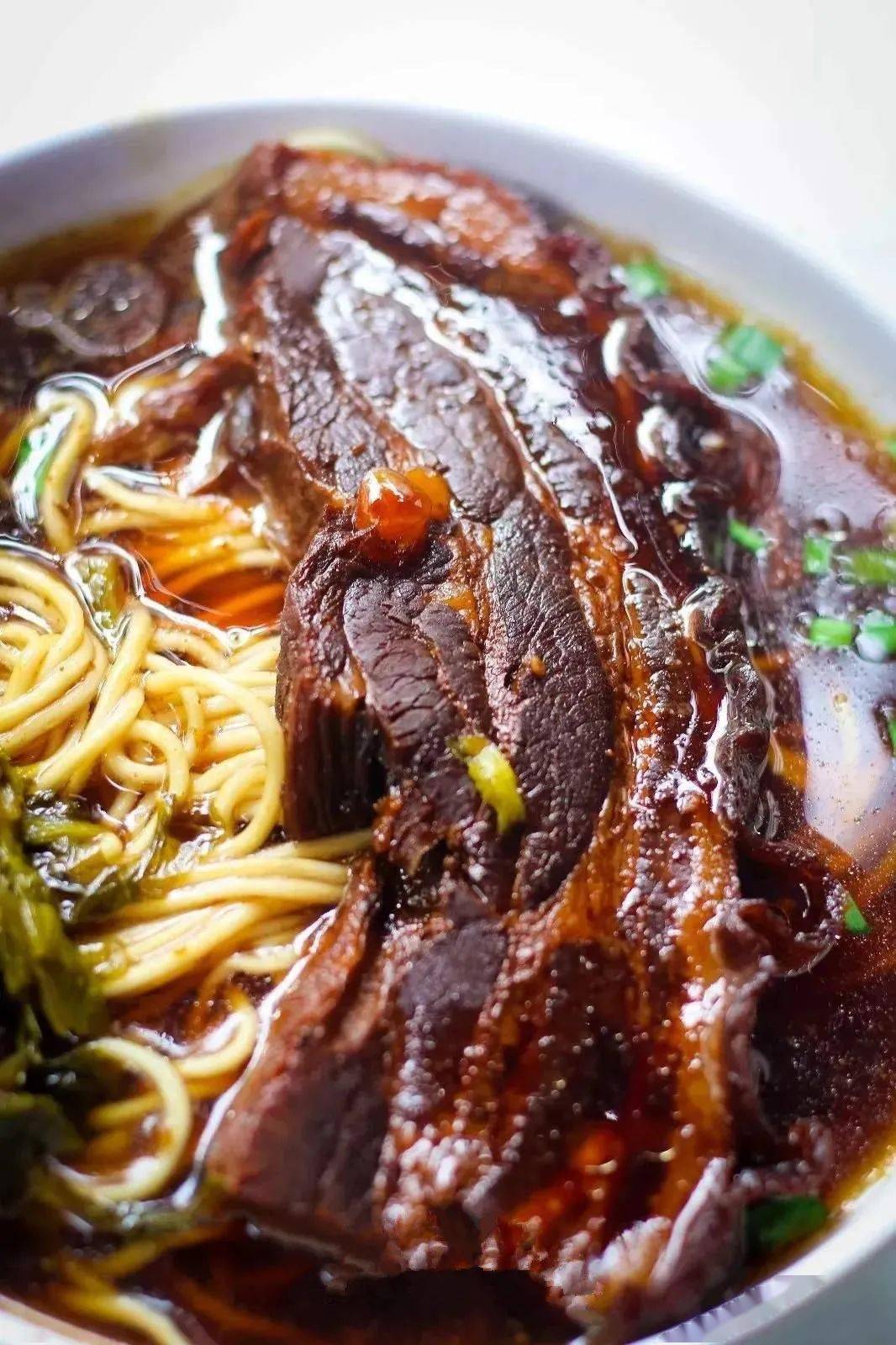 最江南的28碗面_上海_面的_浇头