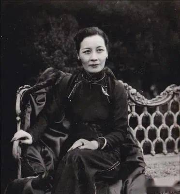 泽连斯卡娅之前上一位在美国国会演讲的总统夫人是中国人