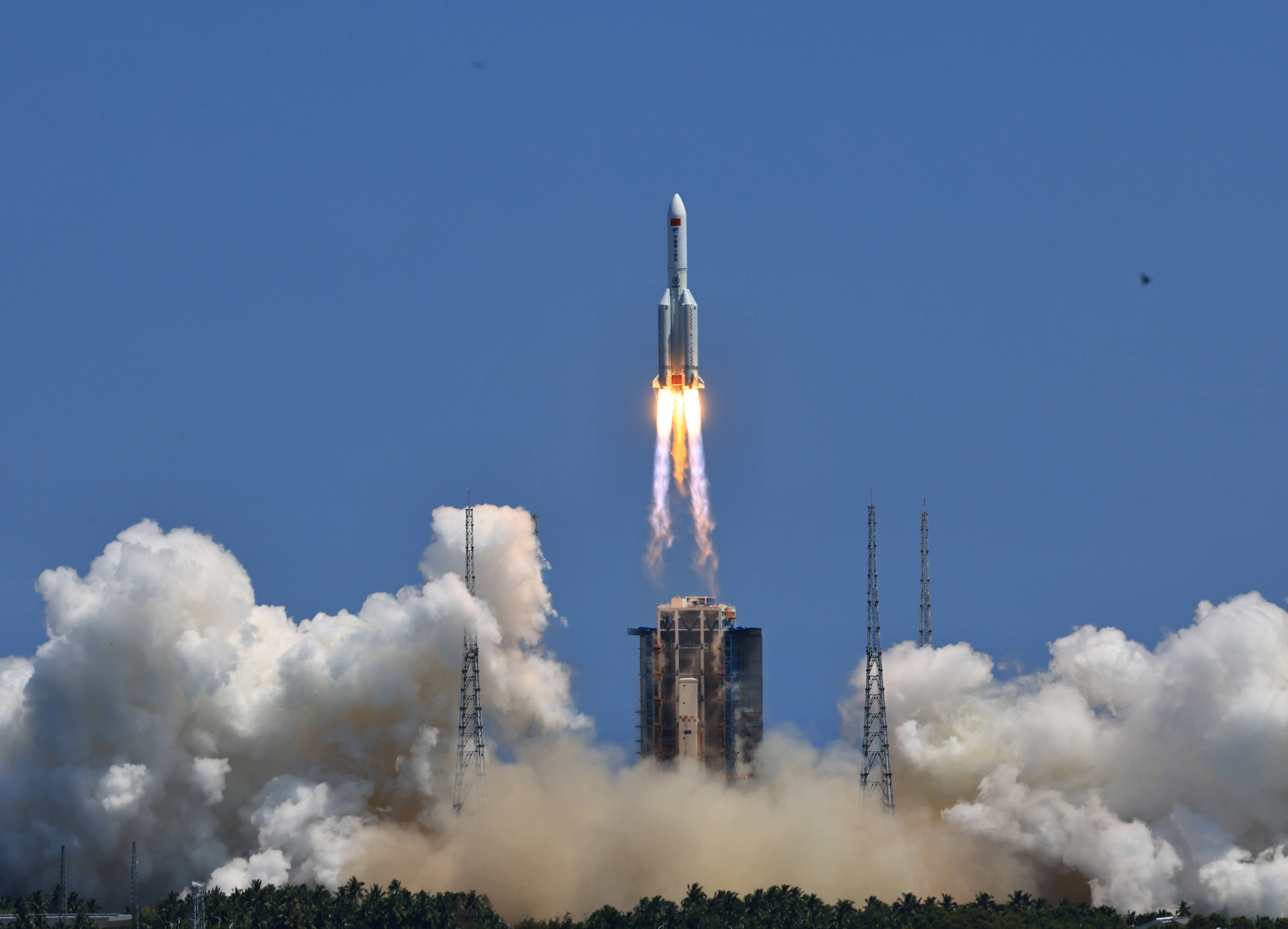 中国空间站问天实验舱发射