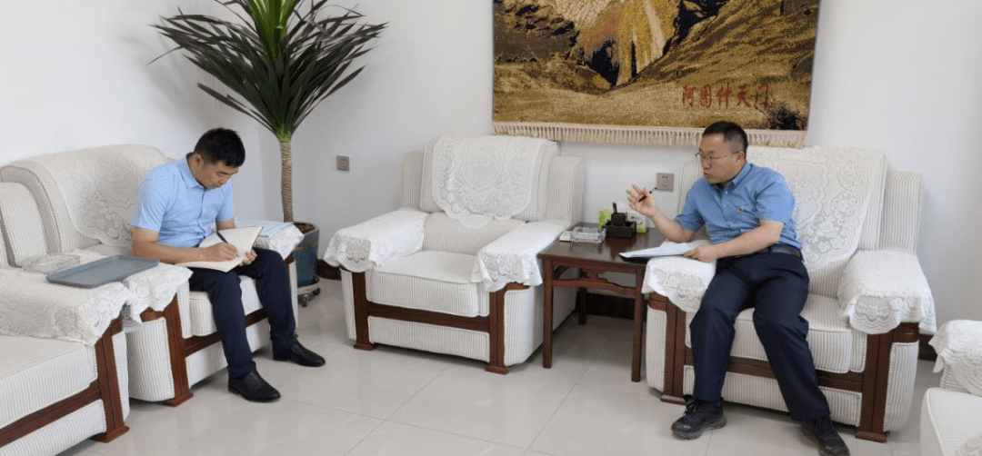7月22日,阿图什市委书记李新斌听取了退役军人事务局