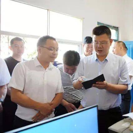 县委书记肖顺兴、县长杨绪春调研镇雄燃气领域安全工作!_监管_企业_部门